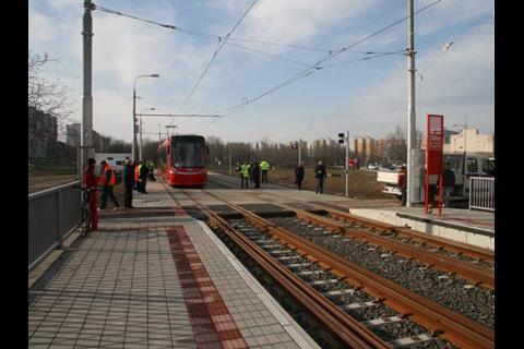 tn_sk-bratislava-Petrzalka_tram_extension_testing__5_.jpg